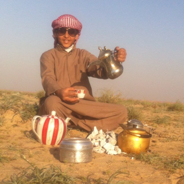 لاجارت الدنيا على حظك شين اضحك على الدنيا بكلمت ؟؟)(عـــوافــٓــٓــي)(؟؟