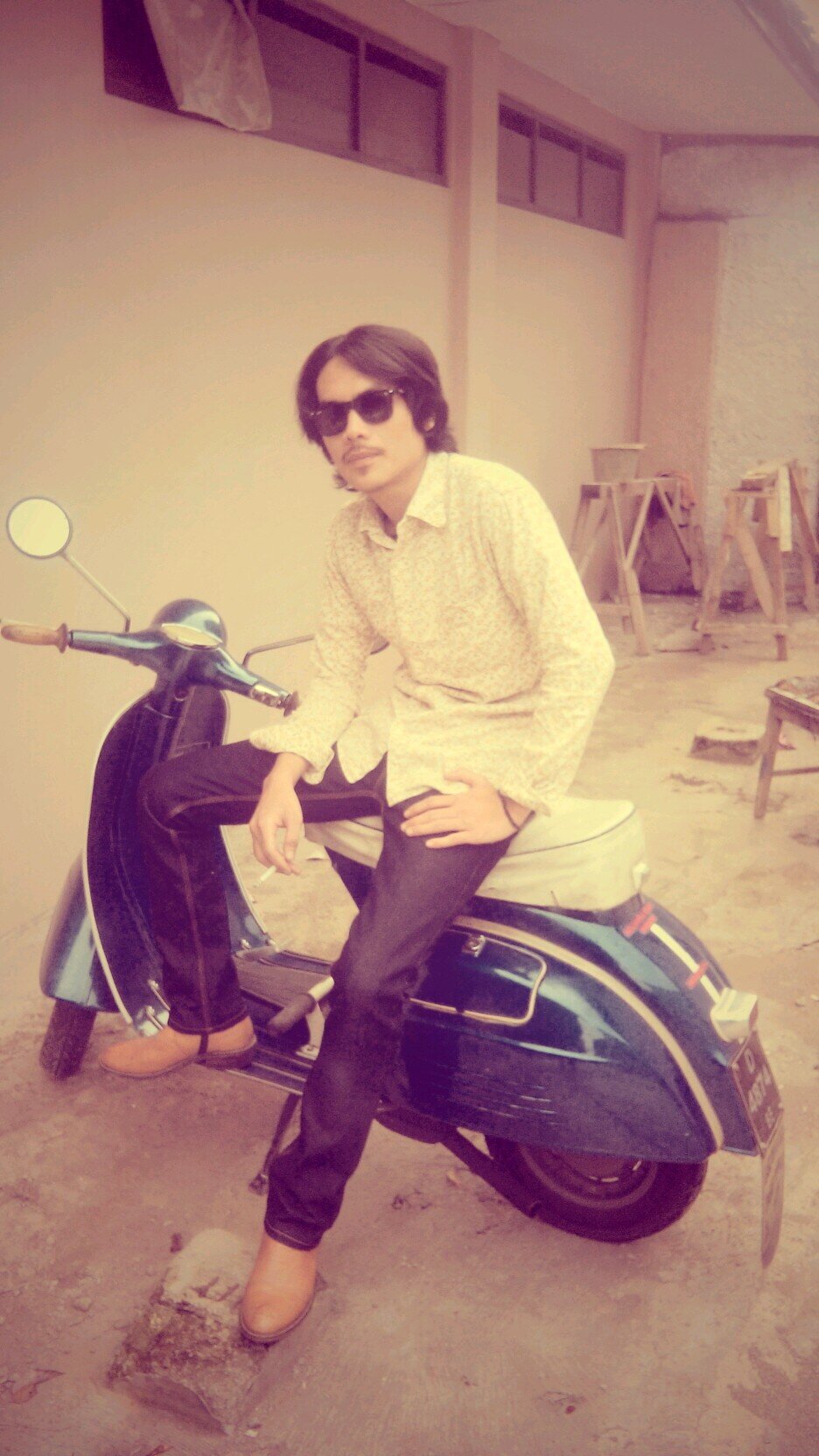 bucemee's profile picture. Mengalir seperti air,Berhembus seperti angin