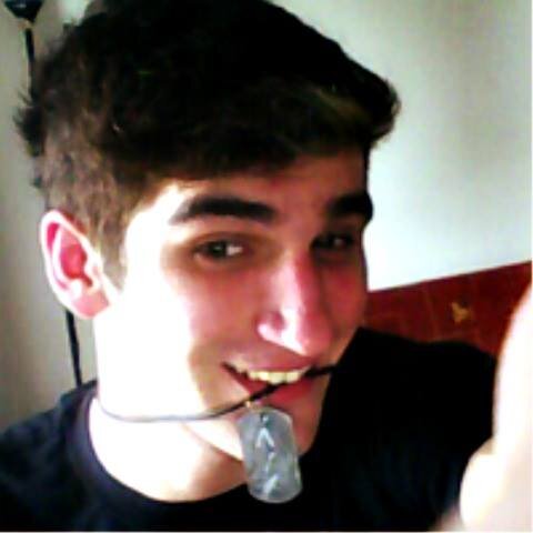 GladoicTony's profile picture. Love breakdance, hip hop and skate style! ;)