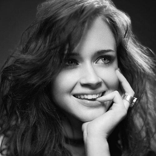 Time Lord, 900 años, segunda regeneración || Gemelo de @DraxTl || «'Cause, darling, I'm a nightmare dressed like a daydream» {OC #FreeRol}