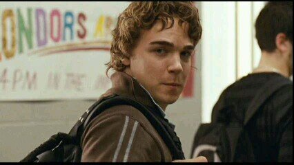The name is Robert, but call me Rob. I am 17 years old. I am a performer of all kinds ((RP/Bi/Taken by @RidleyDuchxnnes 2-27-2014))