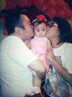 missnilaarfia's profile picture. Damn sure happy :)