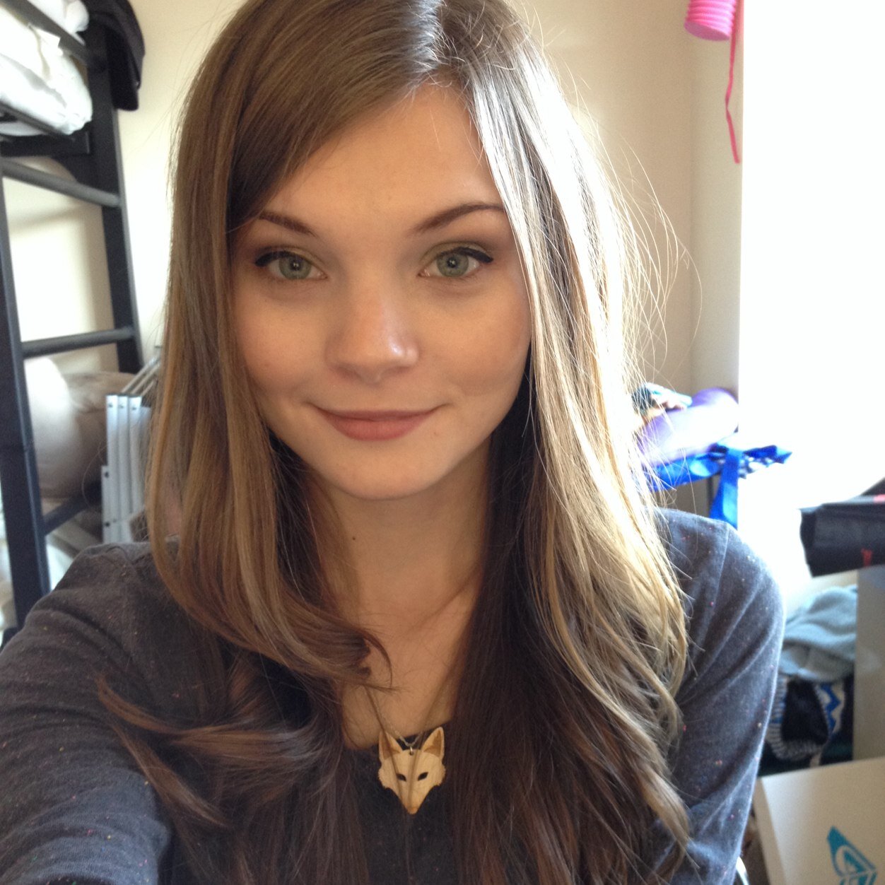 Art student, show watcher, internet enthusiast. Clueless about twitter.
