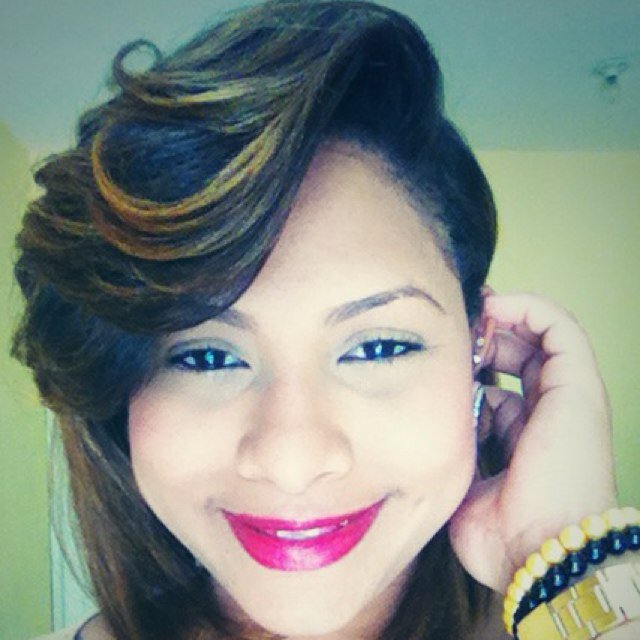 thedulcefemenin's profile picture. D'donde nacen las cachuas de cabral..Dios + yo..una mujer apasionada! estudiante de comunicacion social..the life is the train no station