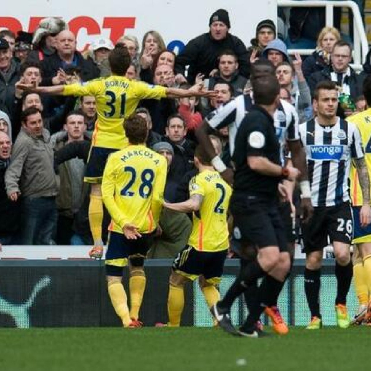 LeeMck9's profile picture. 