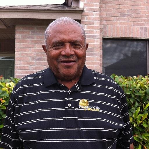 big cowboy fan, father, grandfather, and a great grandfather, loves food, precious gold and silver,