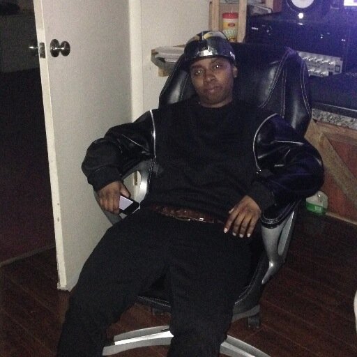 CRISUPTOWNBXOCT's profile picture. 