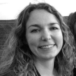 Cand.merc.(kom.) og journalist med speciale i sociale medier og branding