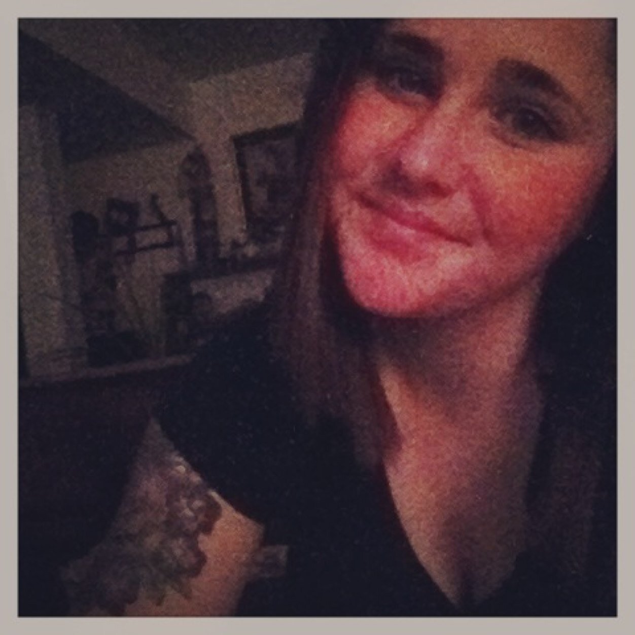 20, July 6 I'll be even older woooo. Mom :) Sarcastic. Random. Hit that follow button.