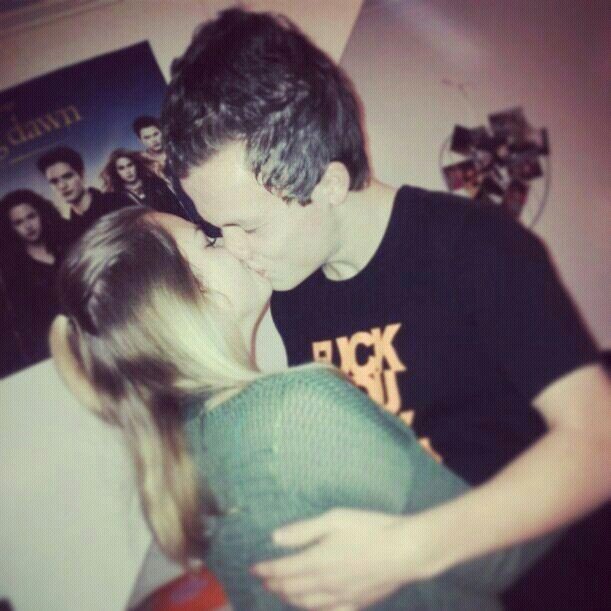 ja57437441's profile picture. 