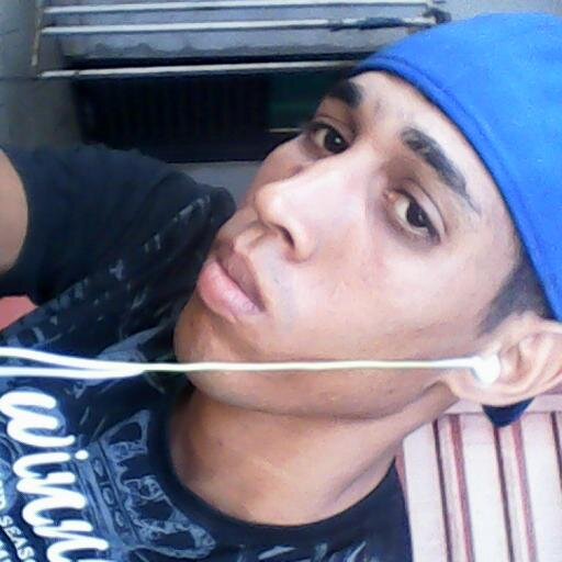 Ro12Santana's profile picture. eu amo tudo em vive ao meu redor exclusivamente Deus