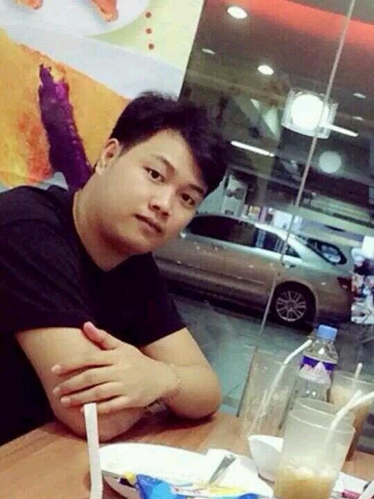 ricorando's profile picture. Faith made the way,destiny show the path.