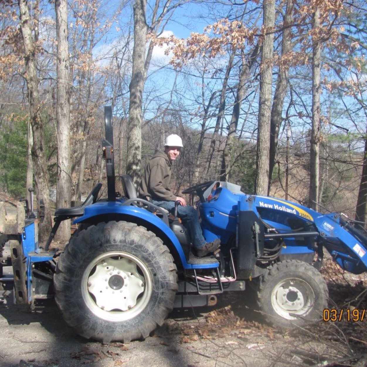 Bulk Supplier of Landscape Supplies -Full Service Landscaping/Lawn Maint Professionals-Family Owned And Operated since 2002 845-626-2615