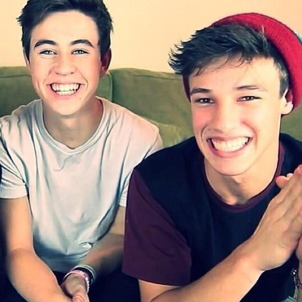 _1Dsupporter_'s profile picture. ~ 1D ~ 02L ~ Austin Mahone ~ Demi Lovato ~ Cameron Dallas ~ Nash Grier ~ Matt Espinosa ~ Taylor Caniff ~ Shawn Mendes ~ Mr. Carter