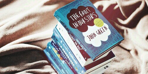 I share thoughts, opinions, and suggestions on books. :-)