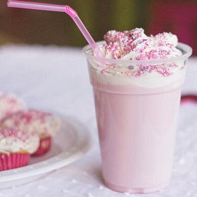 TRAE A TU NOVIO, NOVIA O AMIGOS A COMER HELADO. TODO ES GRATIS :)