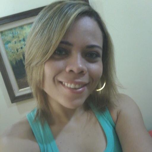 Faço de mim casa de sentimentos bons onde a má fé não faz morada e a maldade não se cria.
Fé em Deus, determinação e amor, sempre.