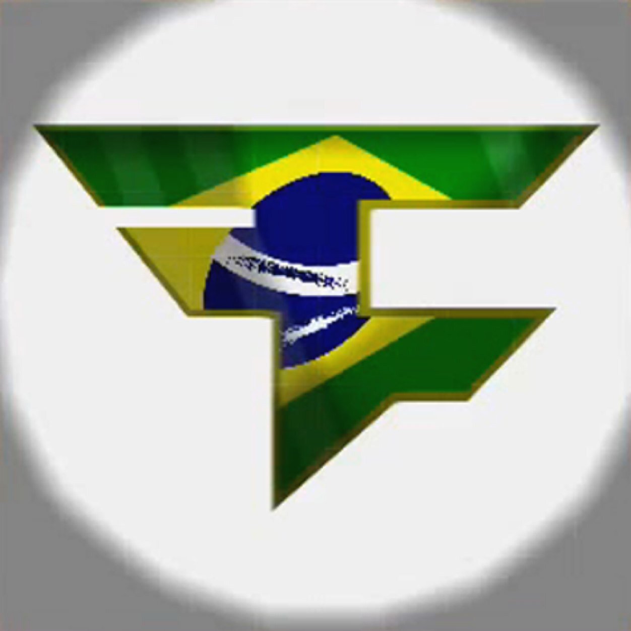 by_DziiRe's profile picture. Im 14 years old im looking for a xbox sniping clan im a feeder and a trickshotter!!!!