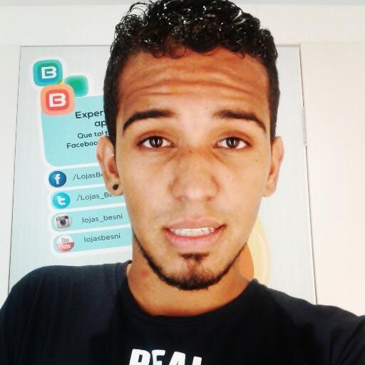 Não importa o que as pessoas pensam. Se você acredita que vale a pena, lute por isso