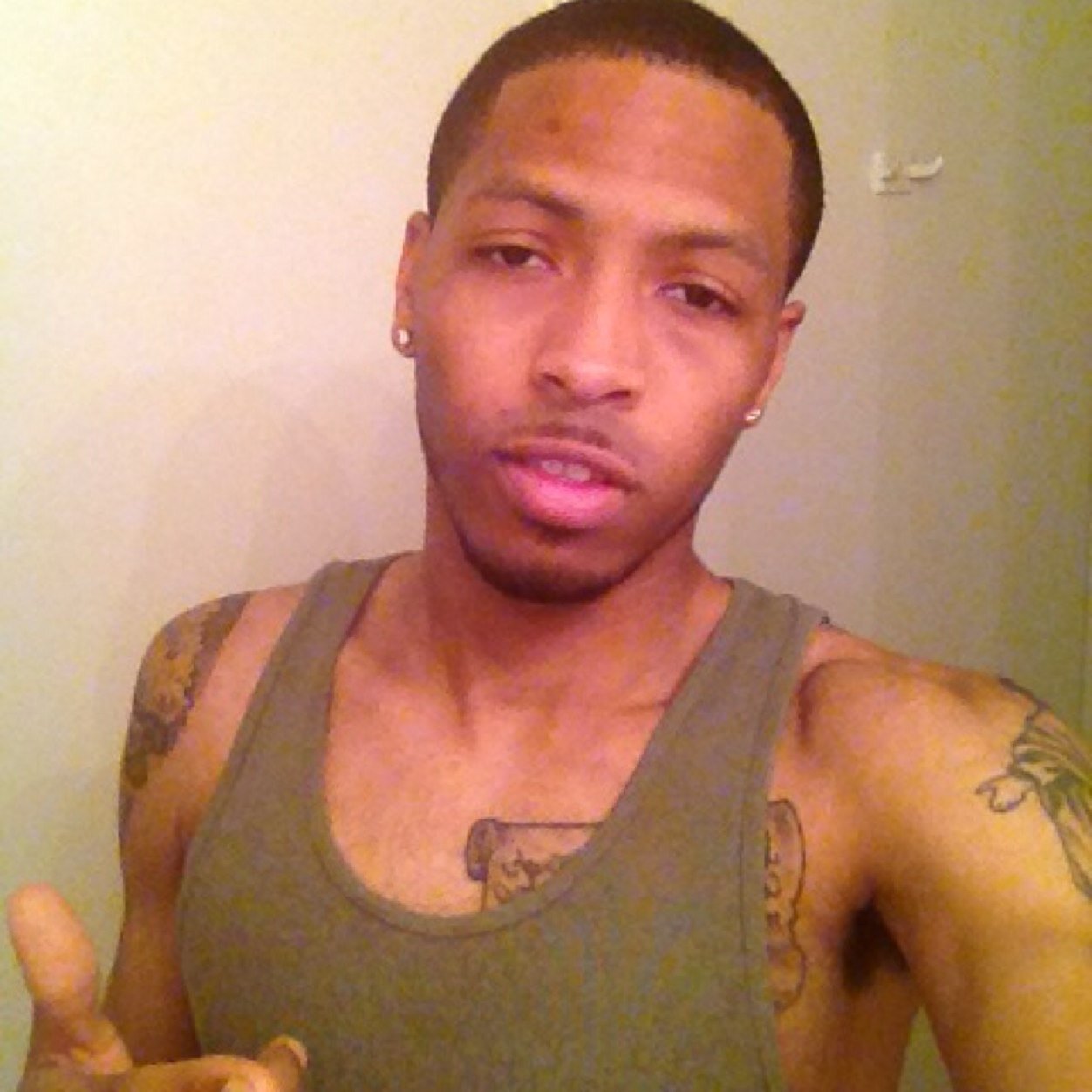 Father, business owner, music artist, athlete, coach and more.. DO WHAT U DO just keep God 1st. INSTAGRAM:Skip4real_615