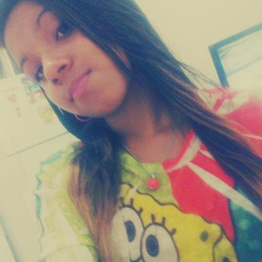 - vou caçar mas de um milhão de vaga-lumes por ai pra te ver sorrir ♪♫