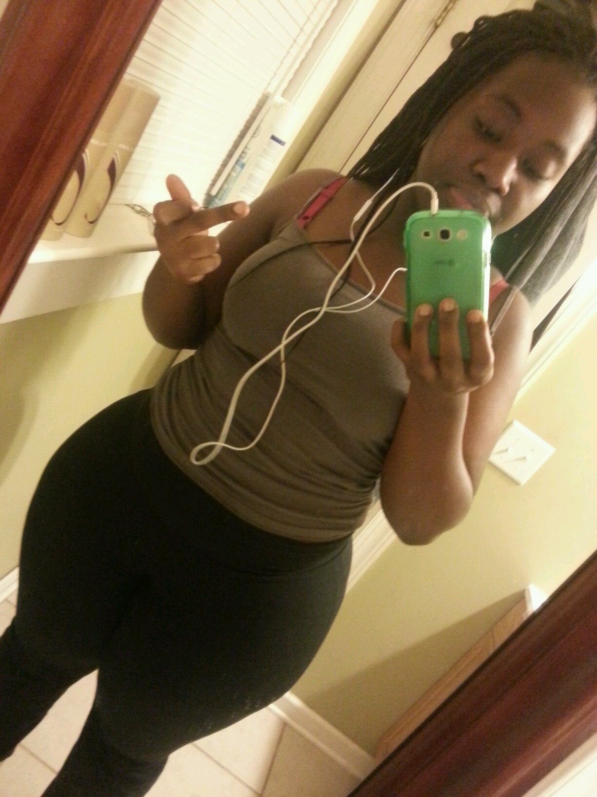 follow me..i'll follow back...new twitter!
