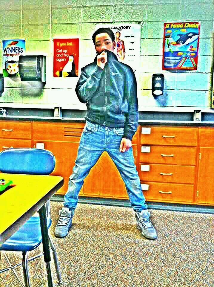 llkl12's profile picture. basketball & music is it