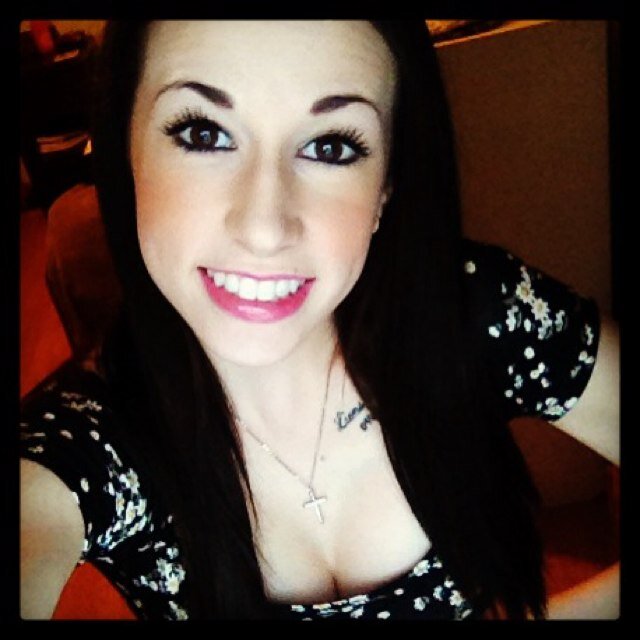 baileyoconnell3's profile picture. My mind shines even when my thoughts seem dark.