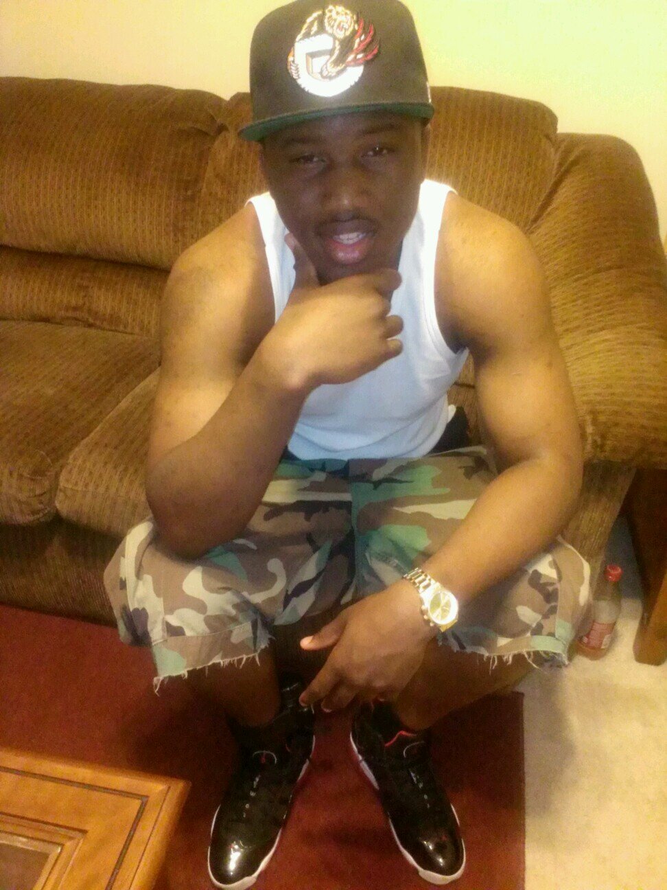 Fucking y'all hoes! im dat nigga stank you be hearing bout.FlyBoyz we running shit