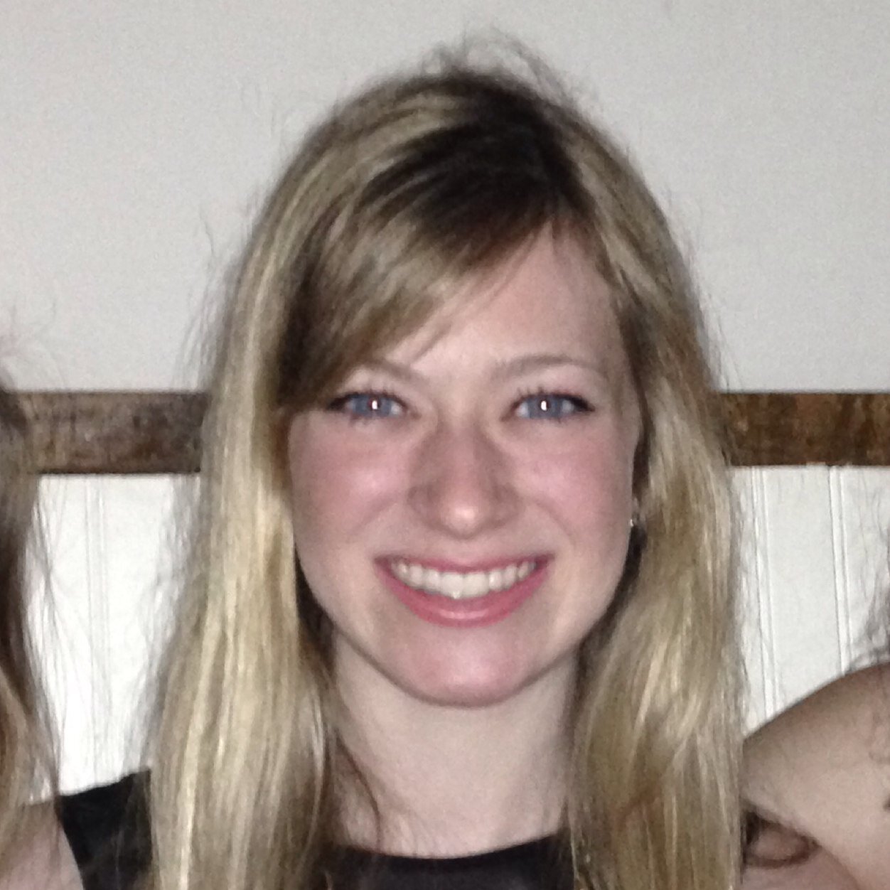 mkweil's profile picture. Cosmopolitian explorer