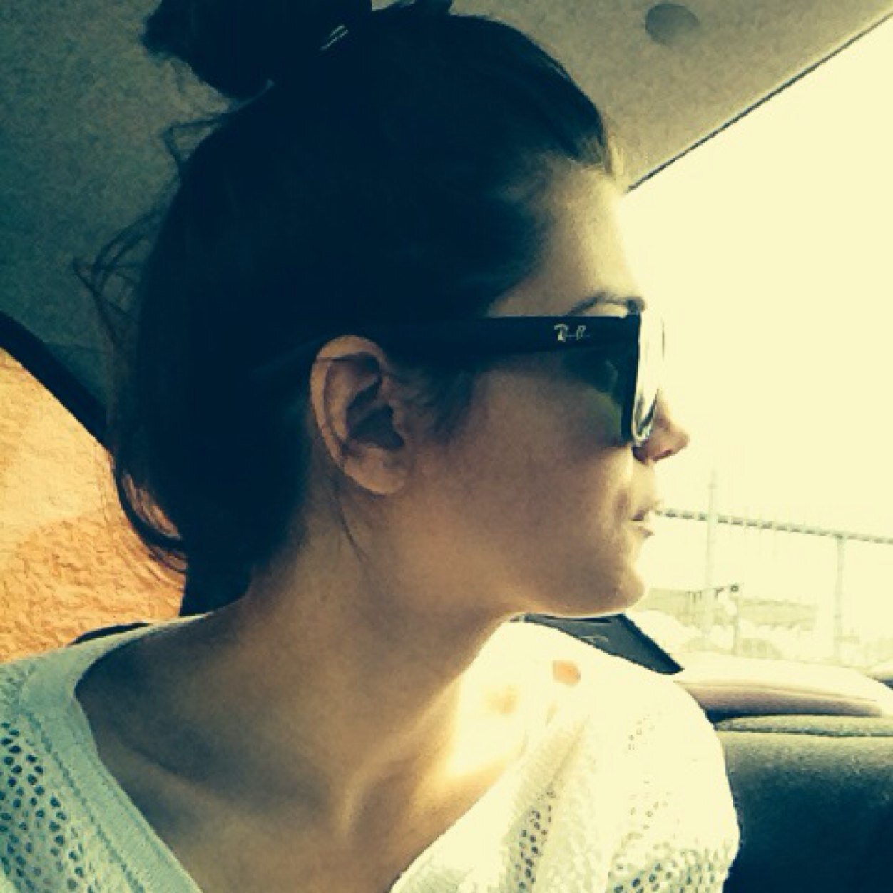 istagram @anahubert