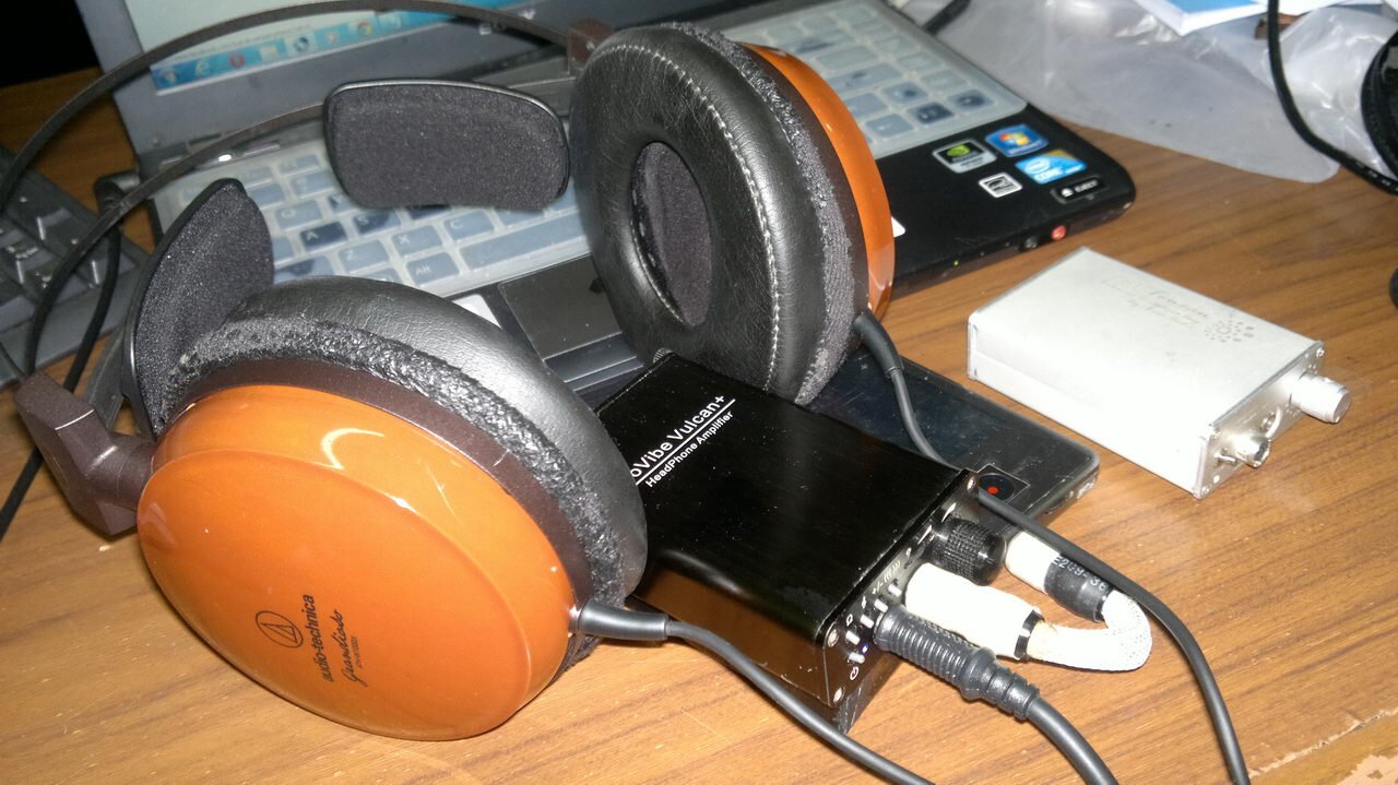 Audio Lover, Gadget Reviewer, Modder Enthusiast. Likes bapao :)