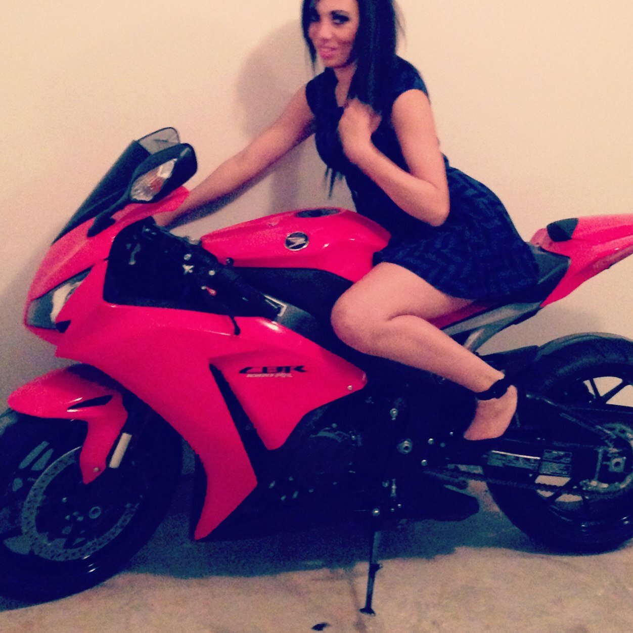 Legsnthangz's profile picture. Pretty chick w/ a degree and 2 beautiful boys #RaiderNation #NoBitchAssNess         Zayvion Lennox❤ Damoni Zaire❤