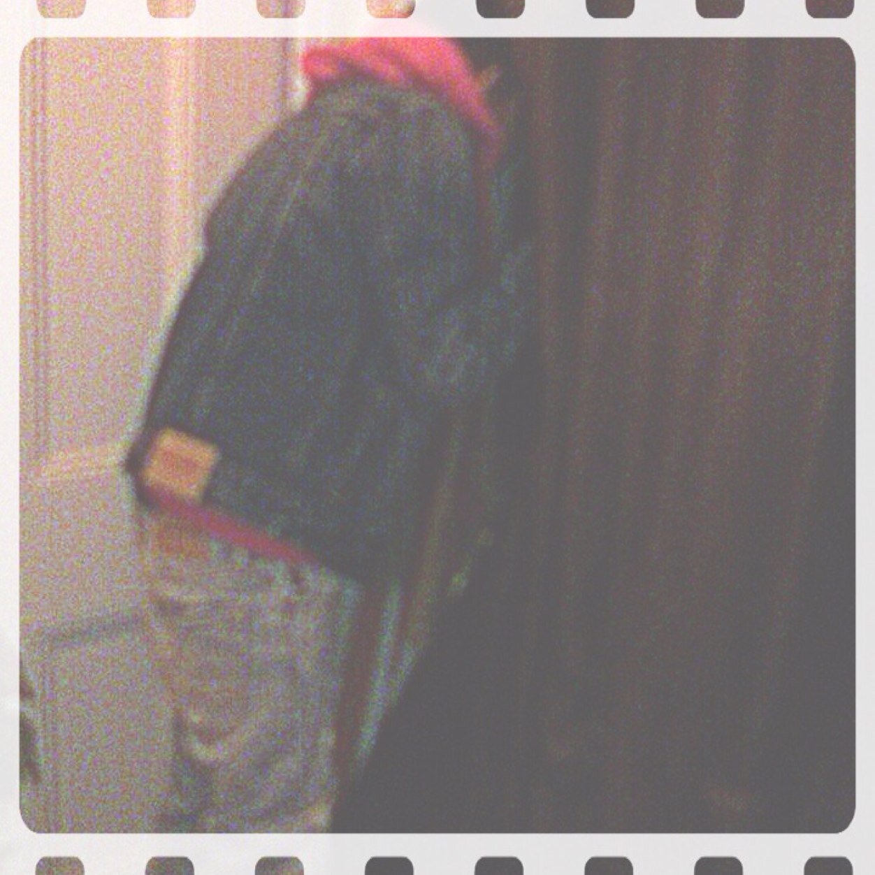 12yrs old PhotoGrapher In The Making Follow me on Instagram B_shadezog if you want a pic hmu on kik @ bshadez123