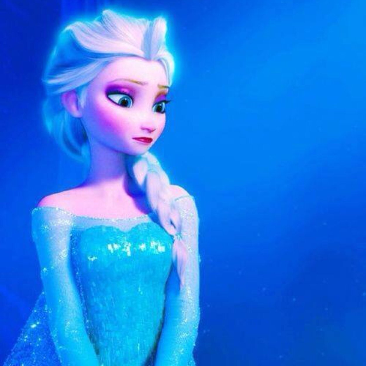 Hello I'm Elsa and I'm a queen with the power of winter. conceal dont feel dont let it showim taken by: @FrostKing__