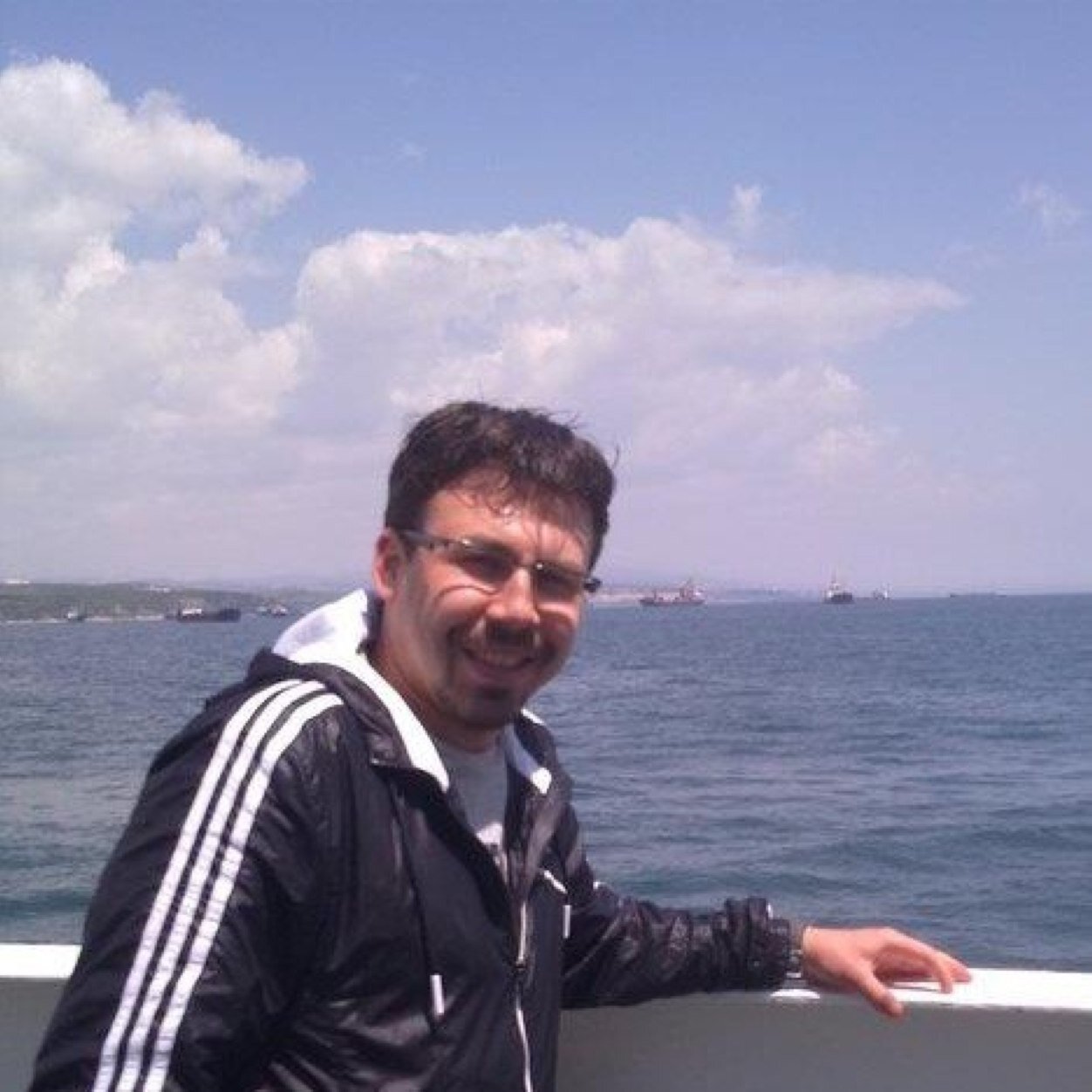 rosentcrantz's profile picture. 