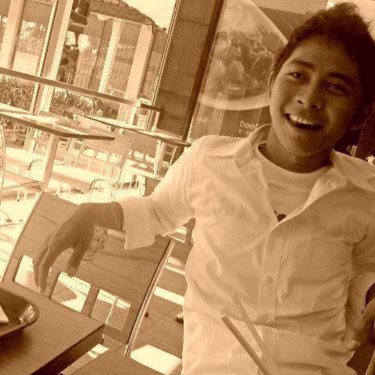 a99ous's profile picture. live life regret nothing