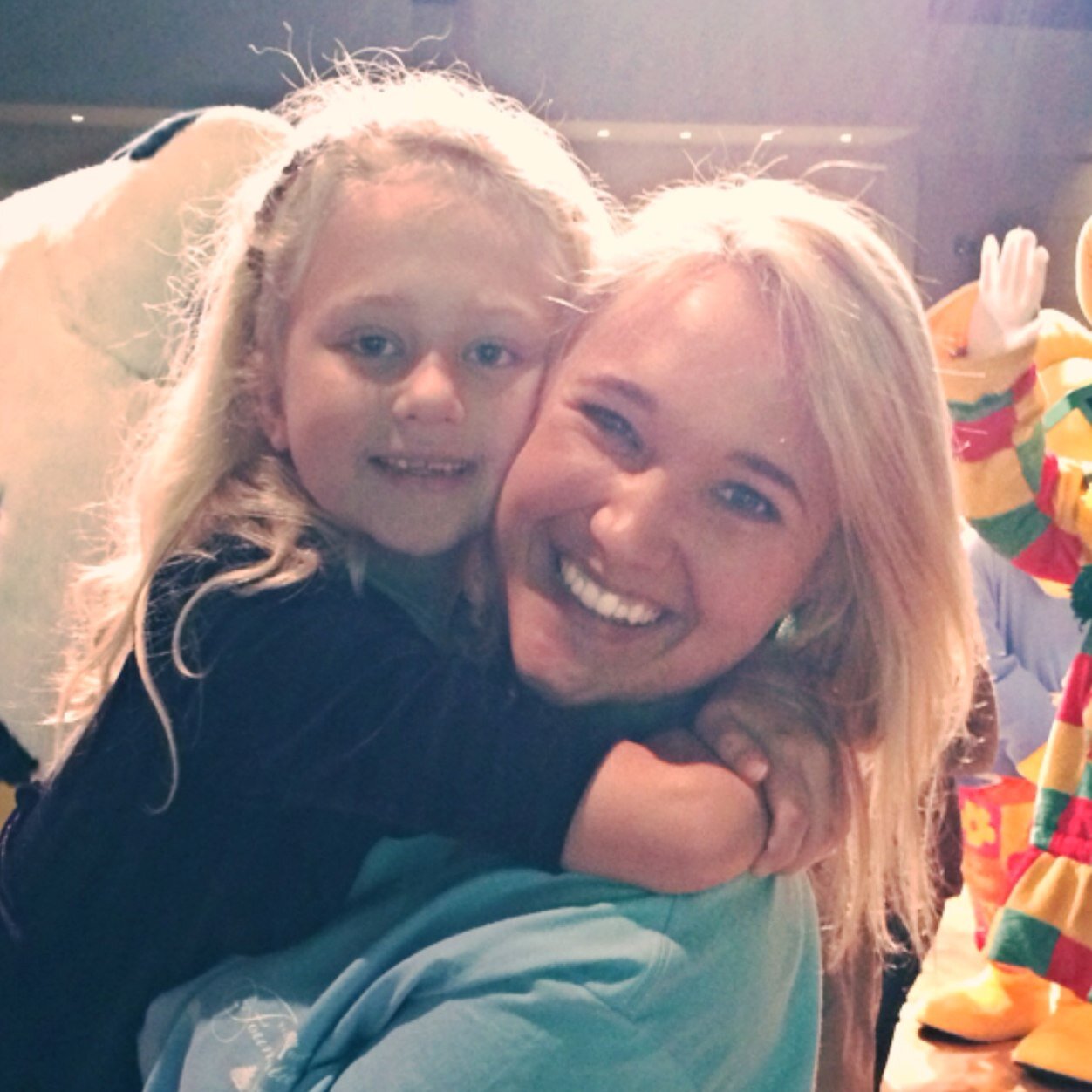 Tayluhhhdeetz's profile picture. @UofSC & @USCDM alumna. SC 2 SLC- in a southern state of mind. Dance Marathon Manager @CMNHospitals, FTK all DM day.