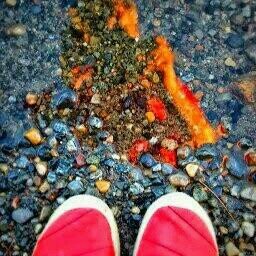 TheNoodlista's profile picture. Mom. Craft nerd. Aspiring polymath. That's about it.