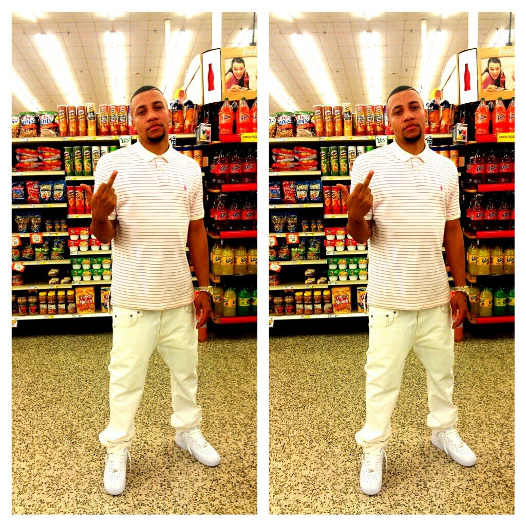 Im da S.H.I.T need i say Mo!!
Me Against da world me n my........
Get money 1st niggas gon always hate!
#ClubClimaXx Sundays
#Rbk