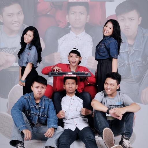 SWG_official's profile picture. @julianhelmi07 @yoiyotyo @rahmahpw @arifinnn_ @putra_prastyo |CP: @silvashesa 2777B078•MUSIC FOR US