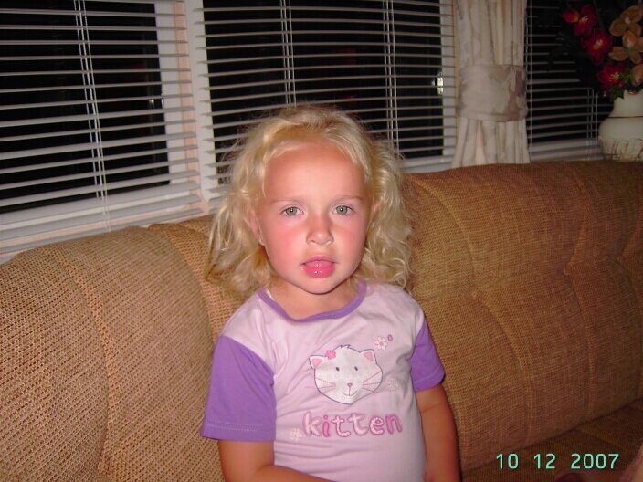 d83001128's profile picture. 