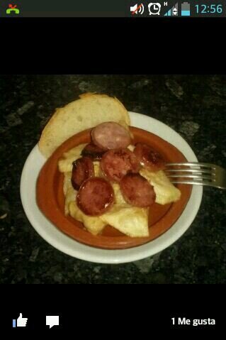 BARLABUELA's profile picture. Tu sitio perfecto para disfrutar de unos buenos pinchos/Tus tapas y bocadillos al mejor precio/Gran  terraza y amplio comedor/ Abierto todos los días.