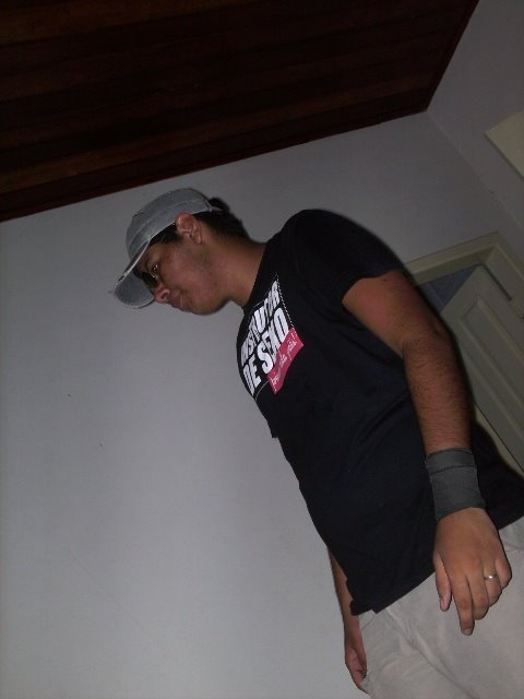 ThiagoSelf's profile picture. 