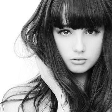 model for Base Model's..be your friend's..k-pop fans and super cars fanatic..                                         LOVE U