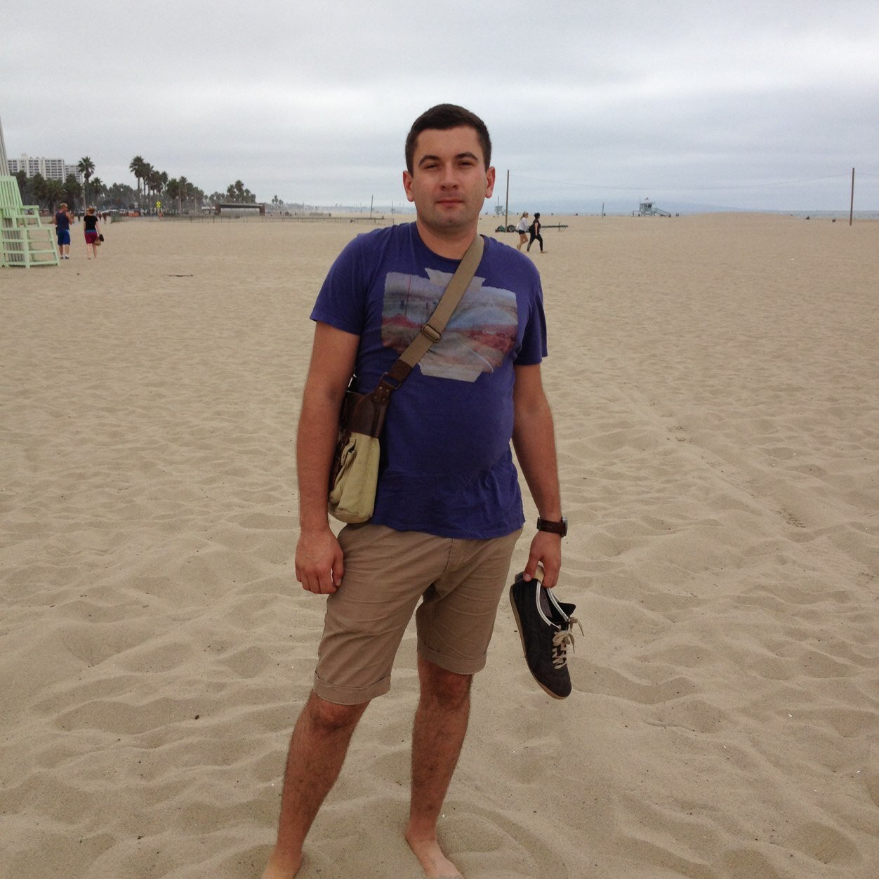 mirzonov's profile picture. 