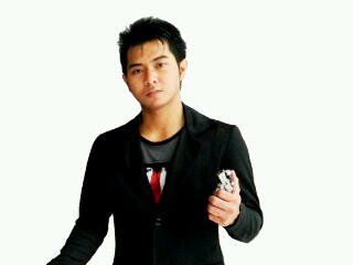Kebahagian akan selalu mengikuti dia yg menghargai dan mengerti apa itu arti cinta  yg seaungguhnya.#hargamati