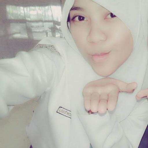 Jutek,cuek,pemalu,keras kepalaa, yaa inilahh guee !!! :-)