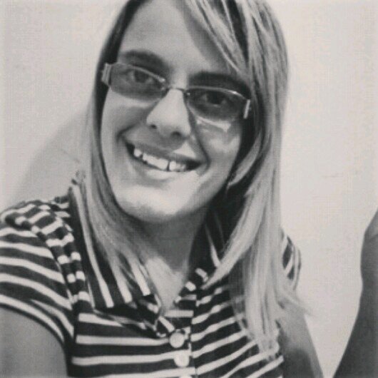 instagram: @ajoice_ ,, ~ Não deixe que te digam o que fazer, da sua vida quem sabe é você ;D
