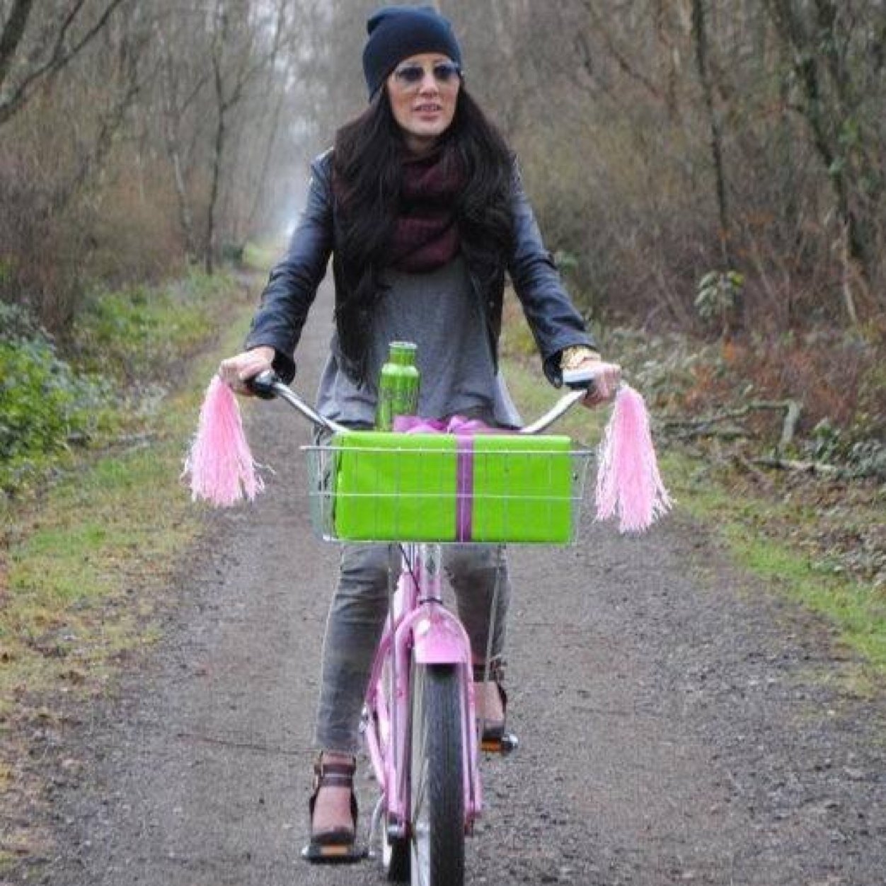 thequeen_bean's profile picture. Momma to 2 sweet beans. Wife. Founder of Peekaboo Beans and Cici Bean.  Shoe-aholic. Bean-aholic. On a mission to spread the importance of Play. #gratitudedaily